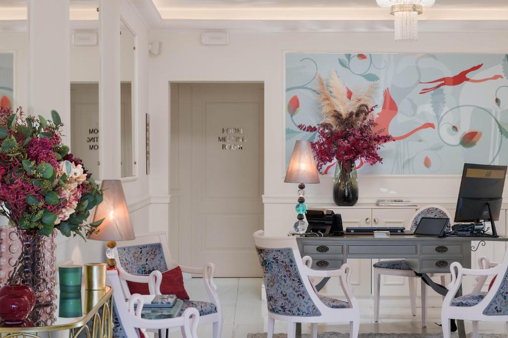 Hotel La Ville Rome - Resim 11