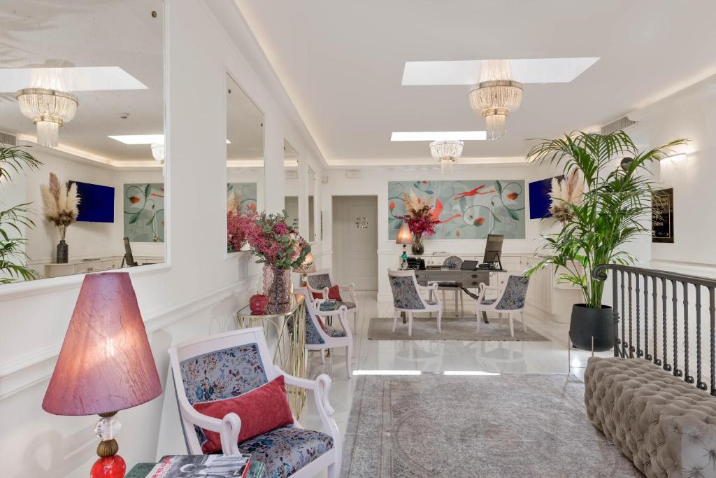 Hotel La Ville Rome - Resim 10