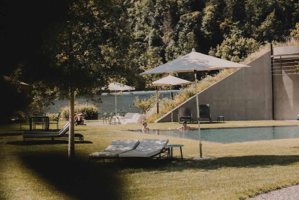Bazén v ubytování Apfelhotel Torgglerhof nebo v jeho okolí