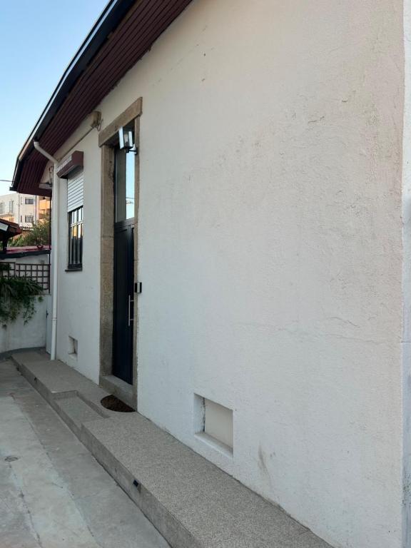 O edifício em que a casa de temporada se localiza