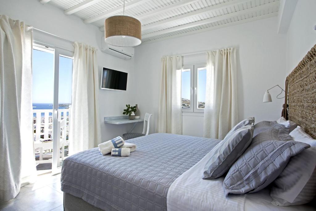 Four Bedroom Villa with Private Pool