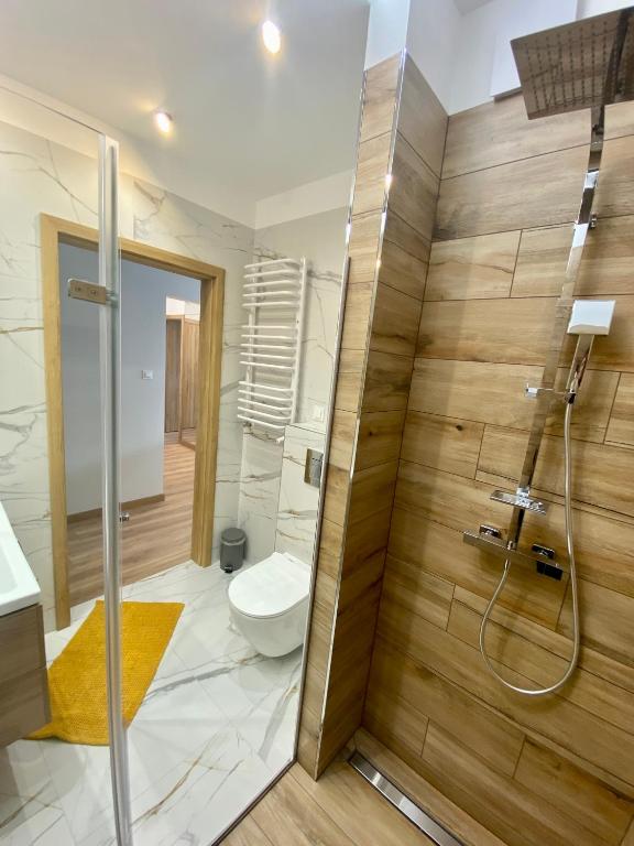 Koupelna v ubytování Apartamenty Białe nad jeziorem Białym