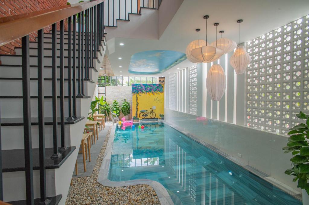 Bazén v ubytování Mint Hoi An Villa nebo v jeho okolí