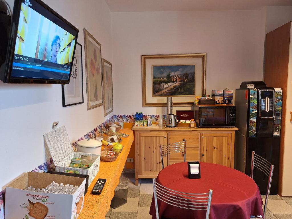 Cucina o angolo cottura di Affittacamere Due Mori