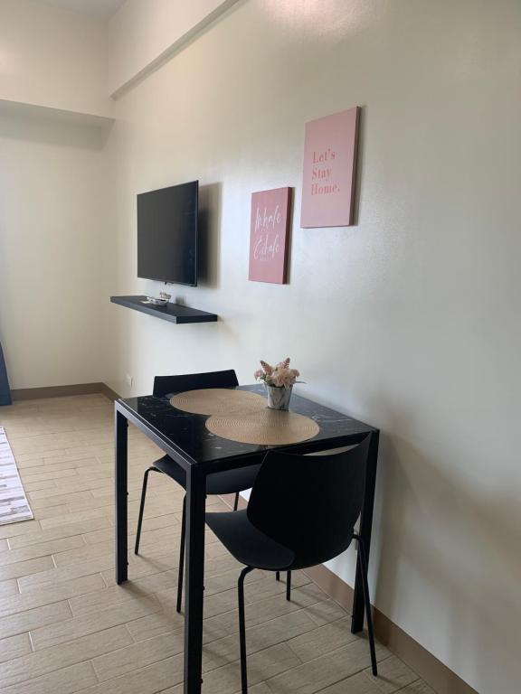 Condo in Iloilo City - Estudio Con Balcón