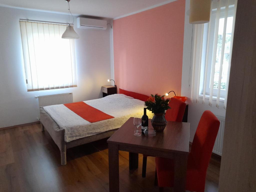 Sobe i apartmani Kety - Studio Apartment