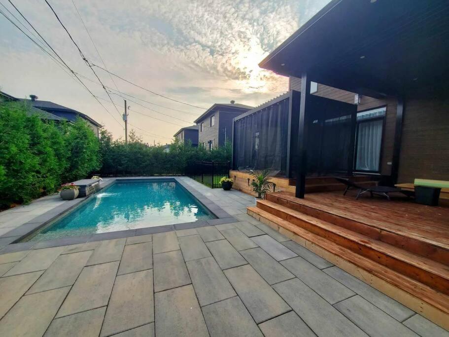 Family friendly home paradise, VaudreuilDorion Updated 2023 Prices