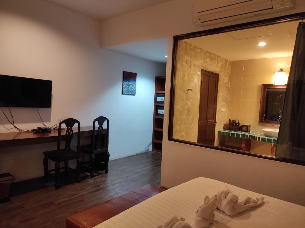 Foresto Sukhothai Guesthome - 11