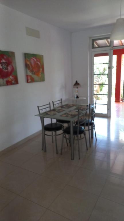 Zdjęcie z galerii obiektu Casa El tonelero con jardín y piscina privada w mieście Gáldar
