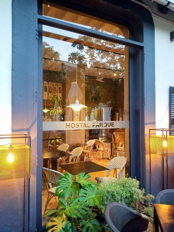 Posezení v ubytování Hostal Parque Ibiza