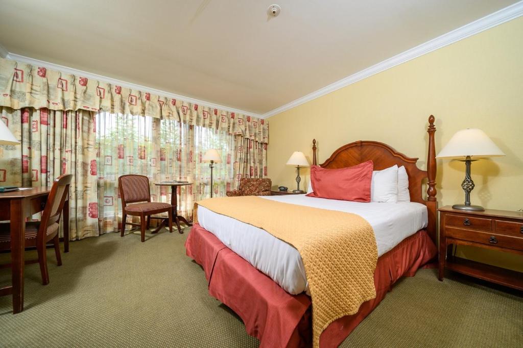 Stoweflake Mountain Resort & Spa - 