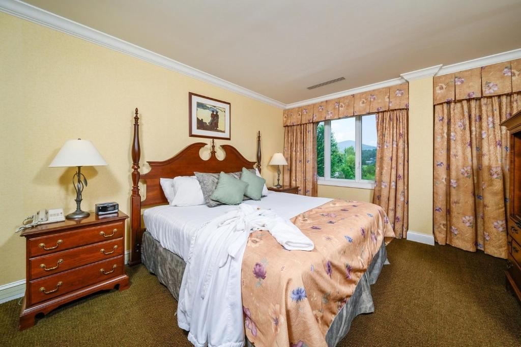 Stoweflake Mountain Resort & Spa - 