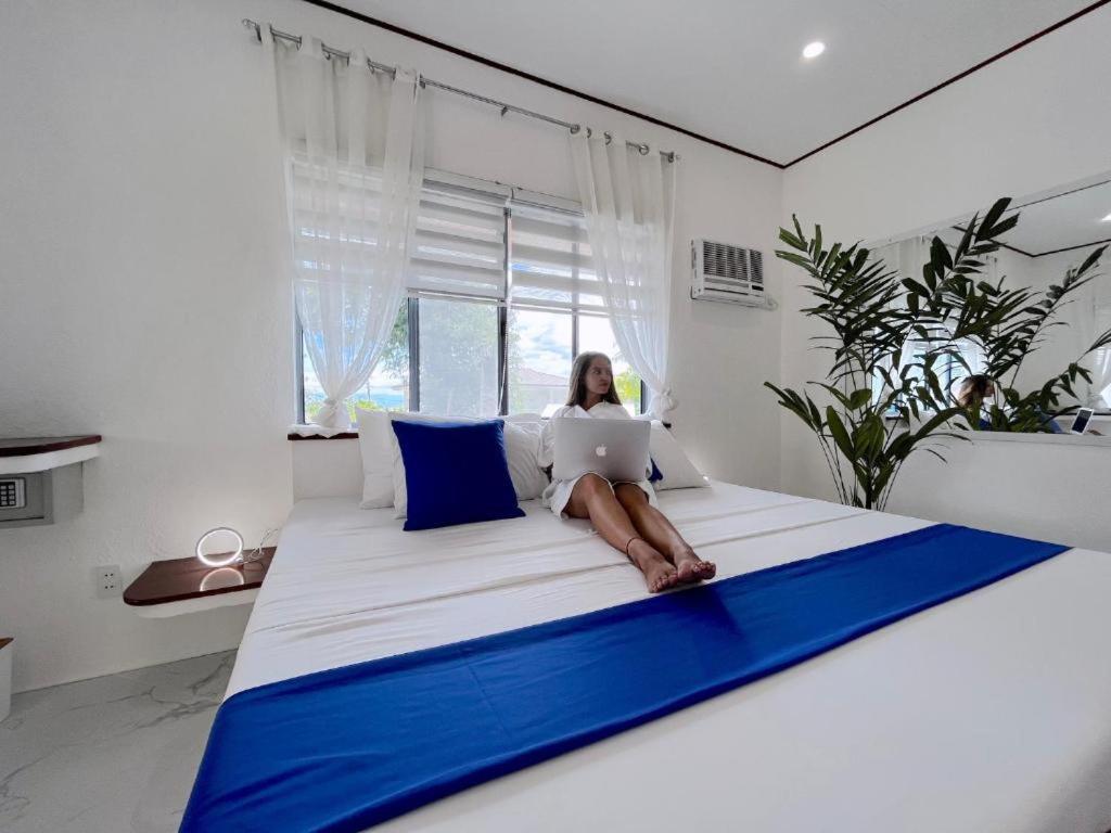Pawikan Boutique Hotel - King Room With Garden View