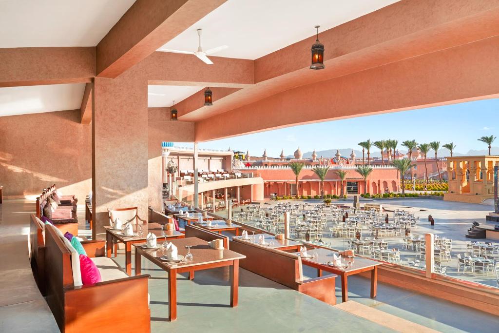 Posezení v ubytování Pickalbatros Alf Leila Wa Leila Resort - Neverland Hurghada