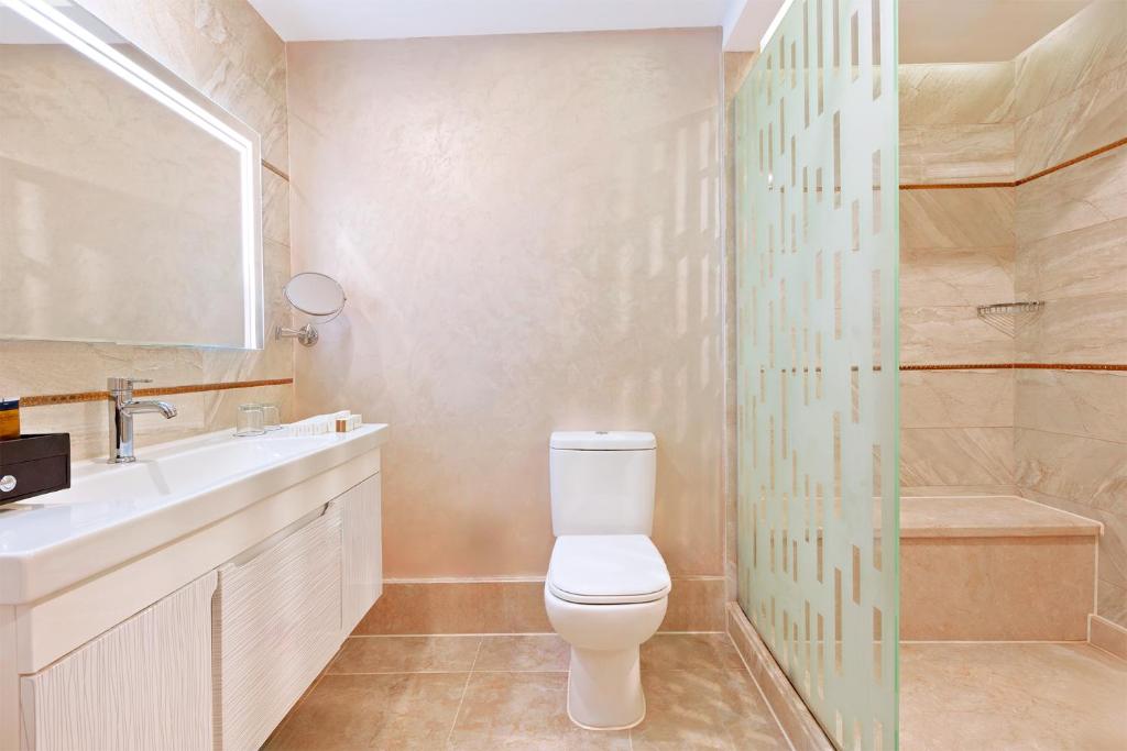 Pickalbatros Alf Leila Wa Leila Resort - Neverland Hurghada - 8