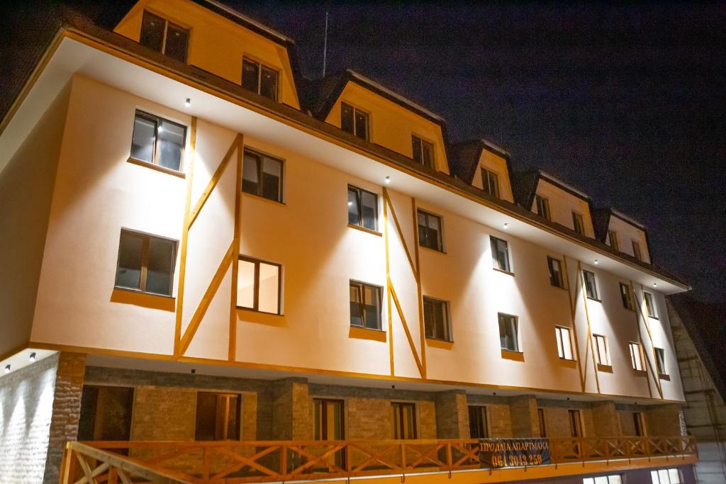 Budova, kde se aparthotel nachází