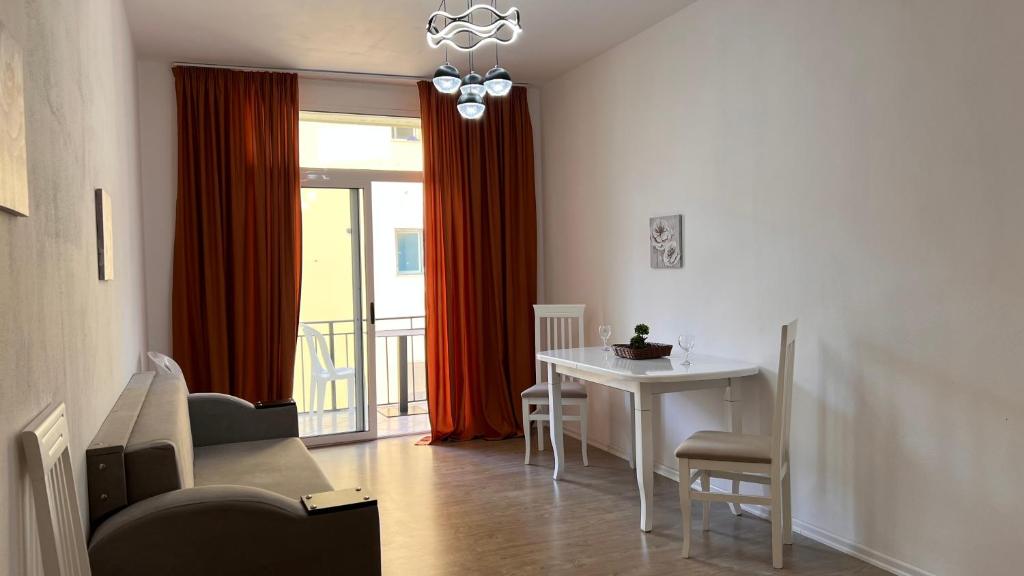 Julia Apartment - Image 4