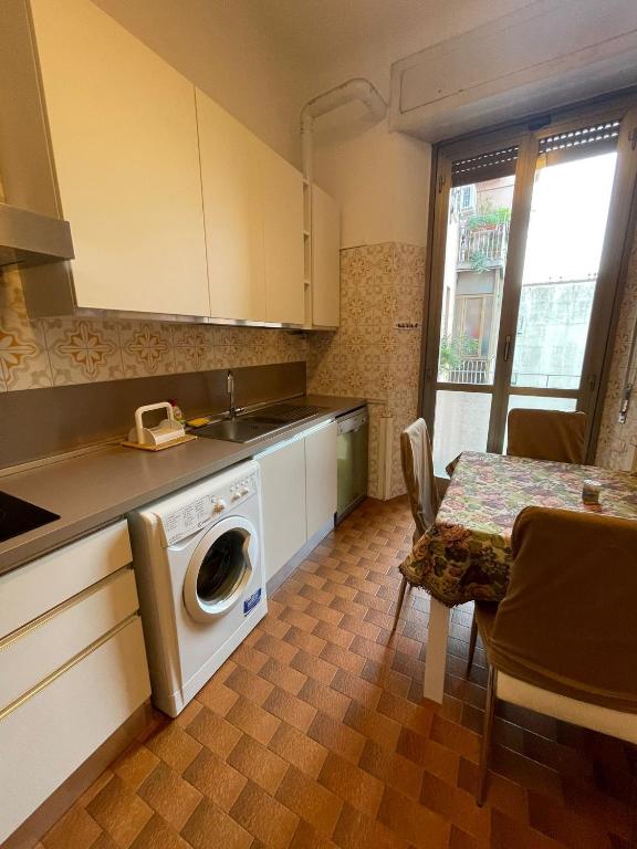 Kuchyň nebo kuchyňský kout v ubytování Hostel Corner 32