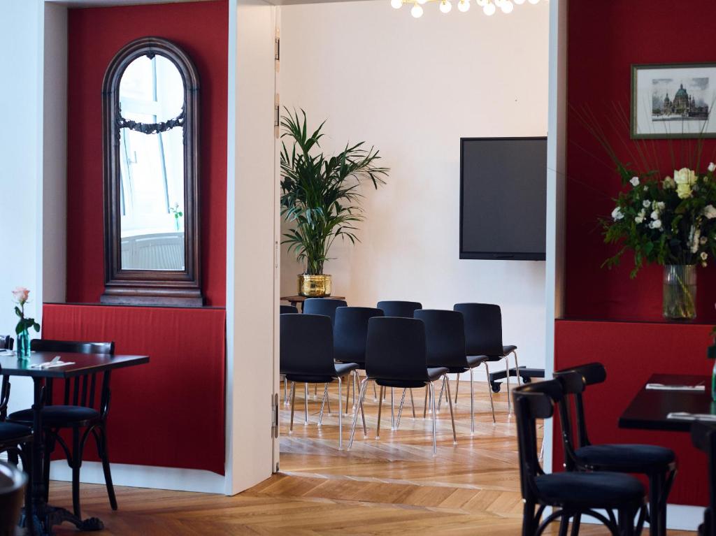 Posezení v ubytování Hotel Lindenufer