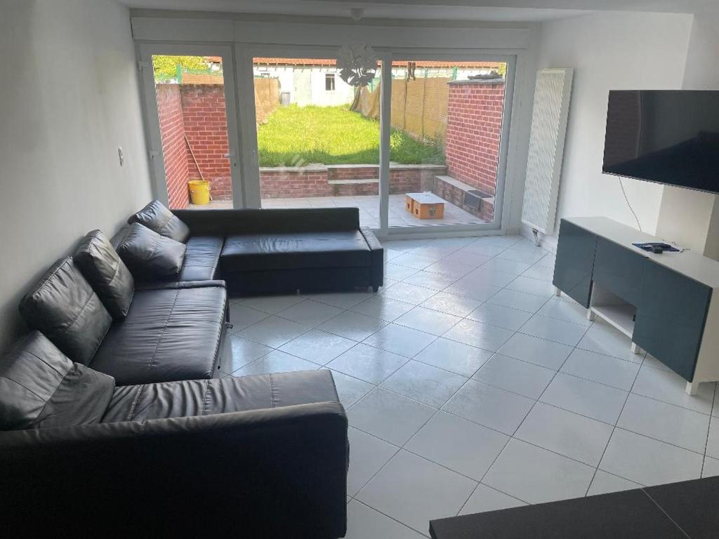 IRIS 80 - Housity