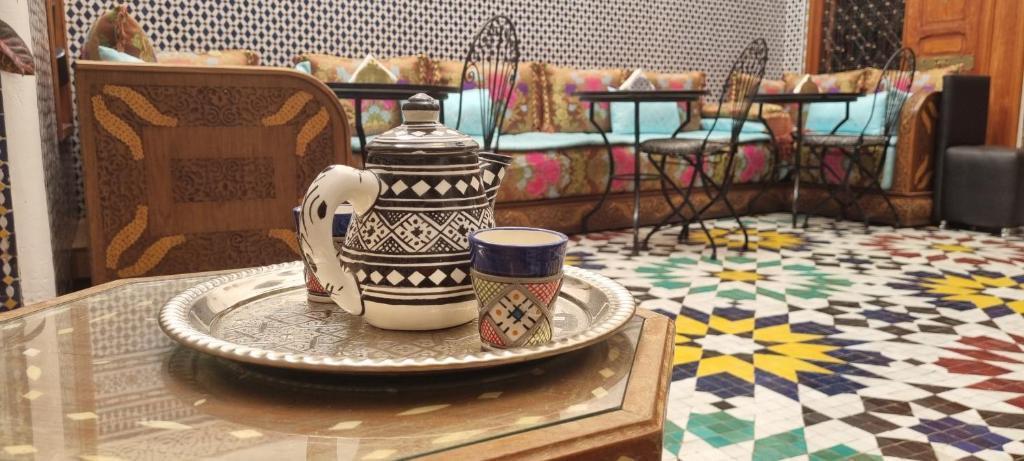 Posezení v ubytování Riad Fes Touria Palace