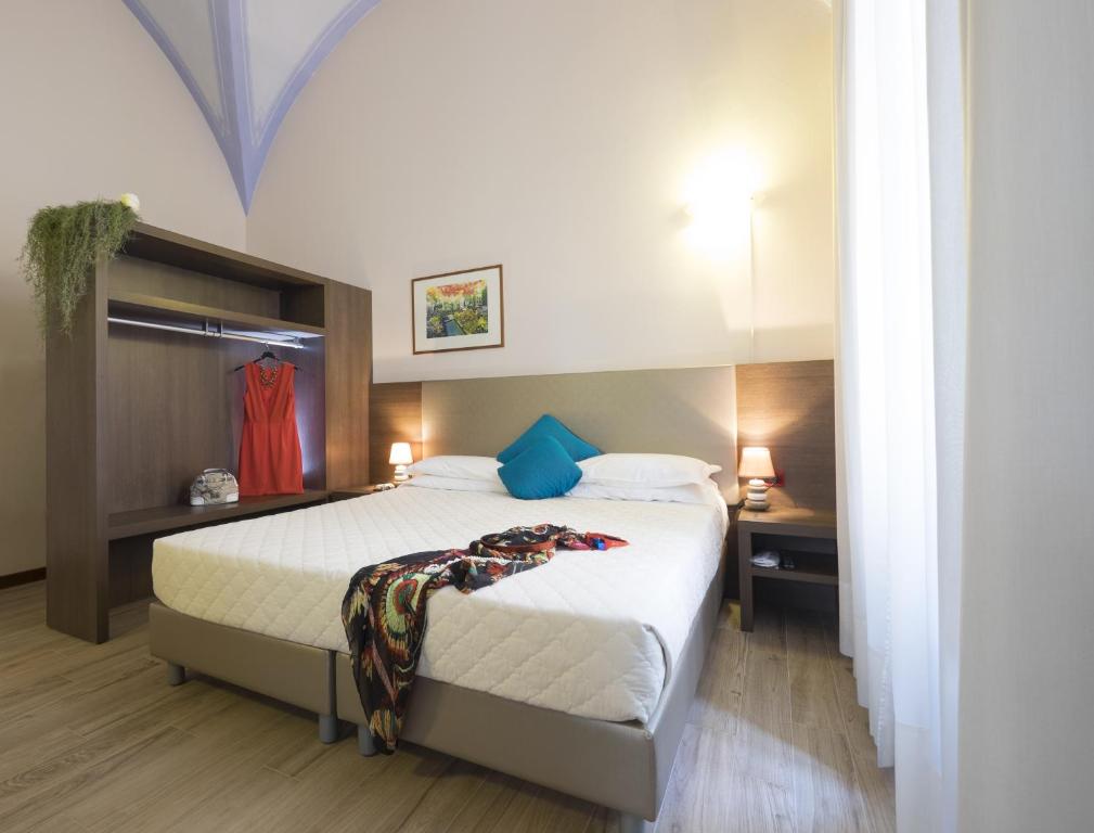 Residence Caffé Savona - One-Bedroom Apartment With Terrace (2 Adults)