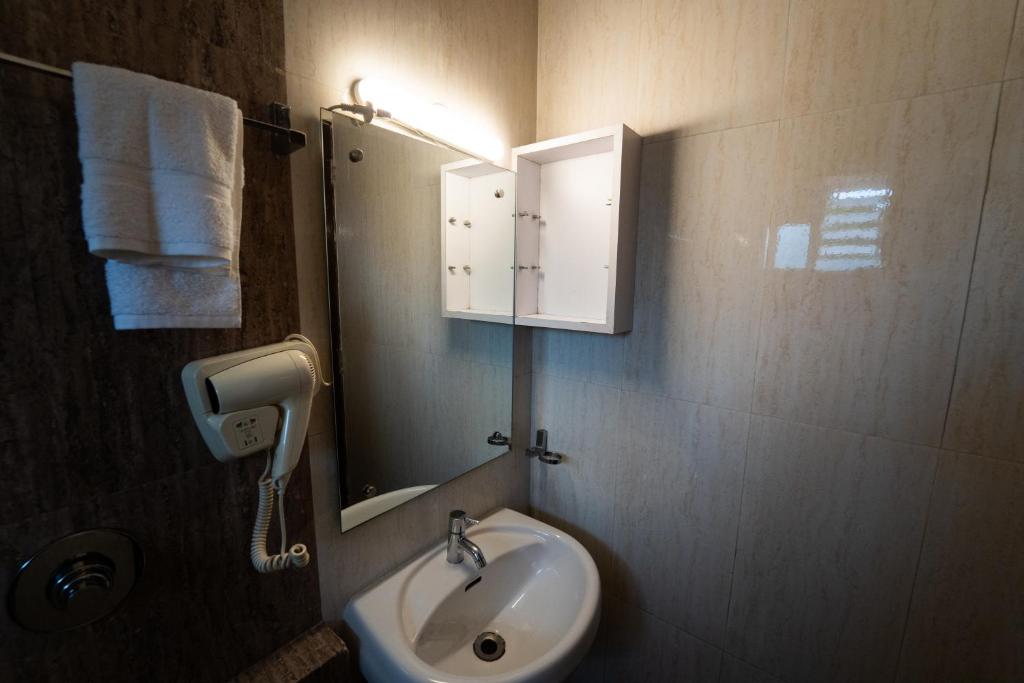 Koupelna v ubytování Casa Ahaana Resort Vagator, By Lavin Hotels