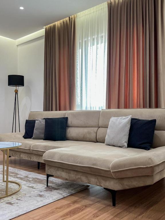 Lux Apartment at Arlis(dibra street) - Image 2