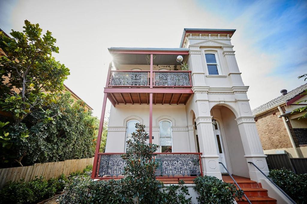 Esperanza Gardens A Stylish Victorian Studio, Sydney (updated prices