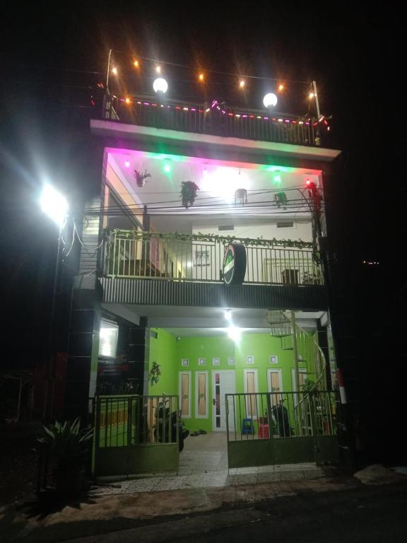 AAA, Sukapura Guesthouse, Bromo Mountain View Triple A Tour, 3 Levels, Sukapura, Probolinggo, Additional Jeep Bromo Sunrise by TRIPLE A TOUR - Двухместный номер