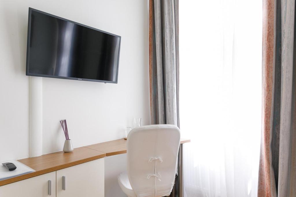 Riess City Rooms - Self Check-in - Resim 10