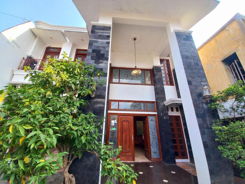 Homestay Jogja Samirono Dekat UNY by Simply Homy