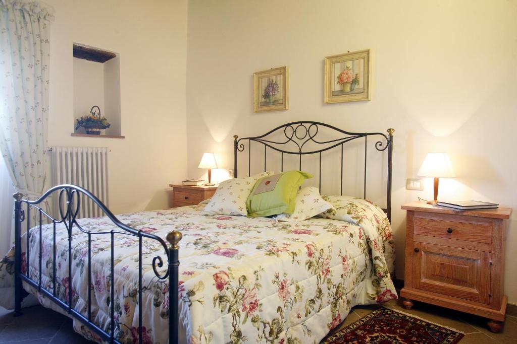 Posteľ alebo postele v izbe v ubytovaní Villa Pian De Noci - Tenuta del Palagio