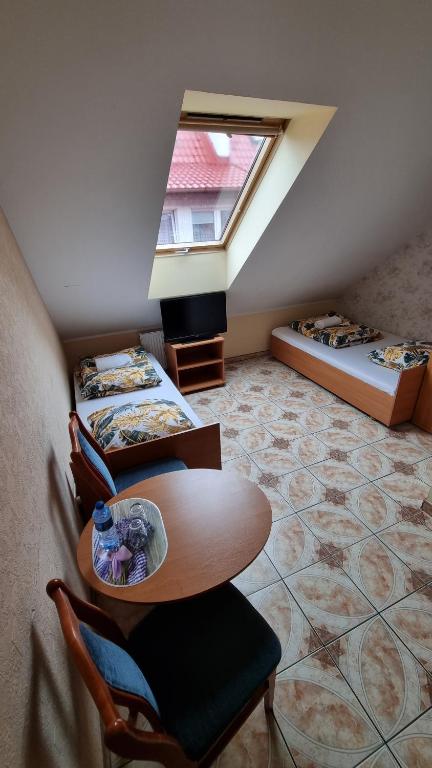 Posedenie v ubytovaní Zajazd Stradomia