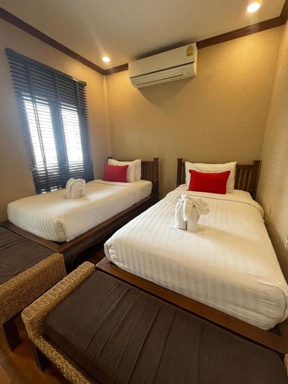Yotaka Boutique Hotel Bangkok - Sala Familiar De Lujo