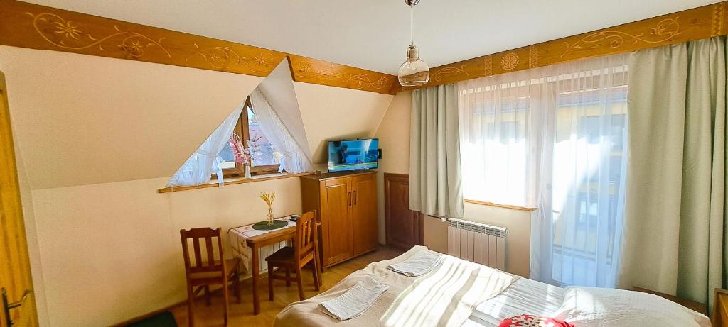 Pokoje Gościnne Pod Łosiówkami - Dubbele Of Dubbele Kamer Met Balkon