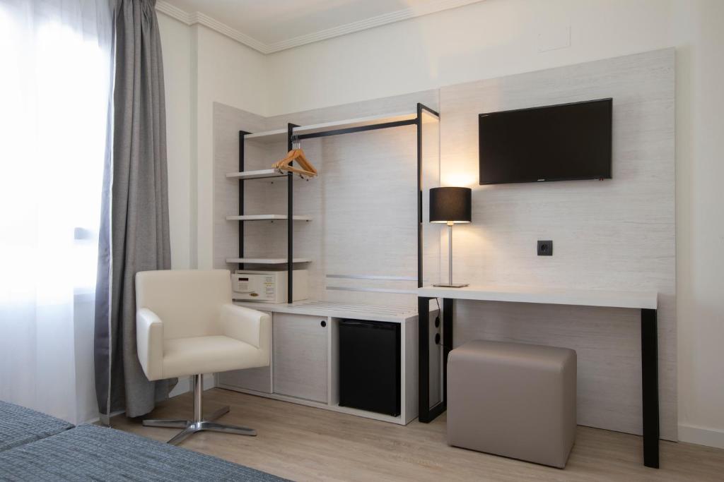 Porcel Ganivet - Resim 15