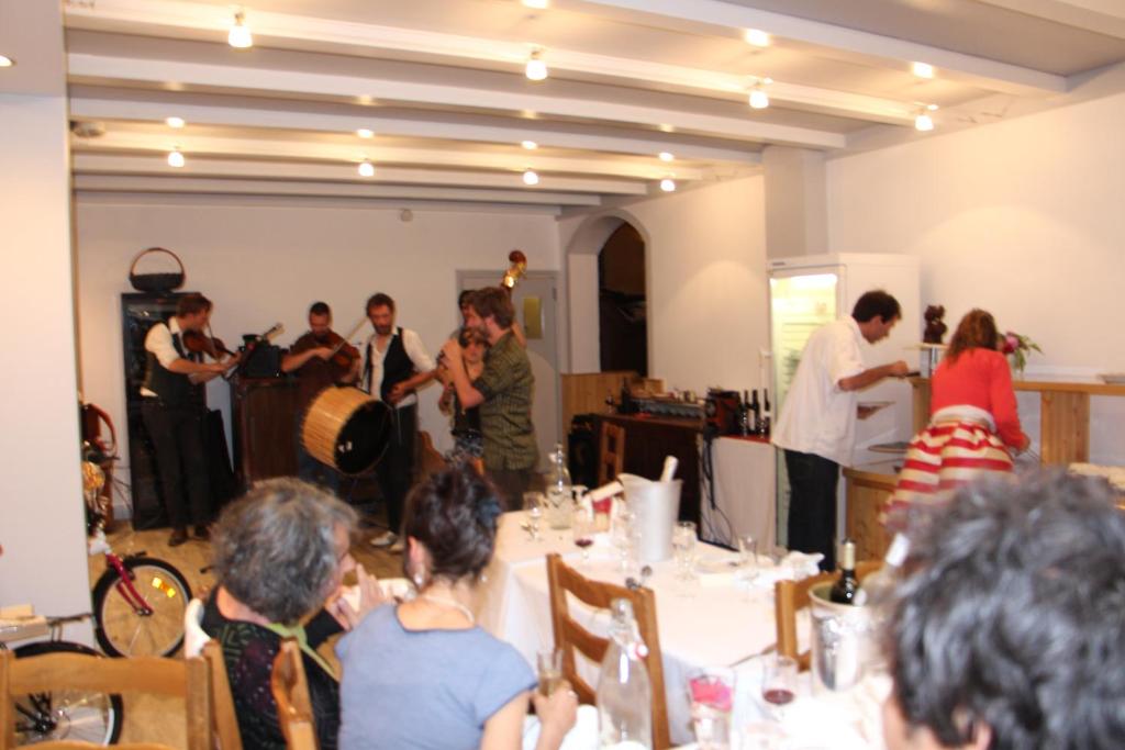 Hosté ubytování Hôtel Aigliere