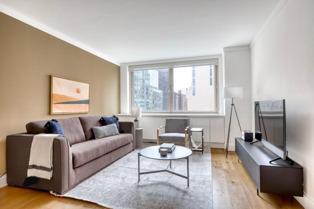 Upper E Side 2BR w Gym WD nr the MET NYC298, Nueva York (precios