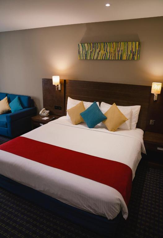 Best Western Premier Muscat - Standard King Room