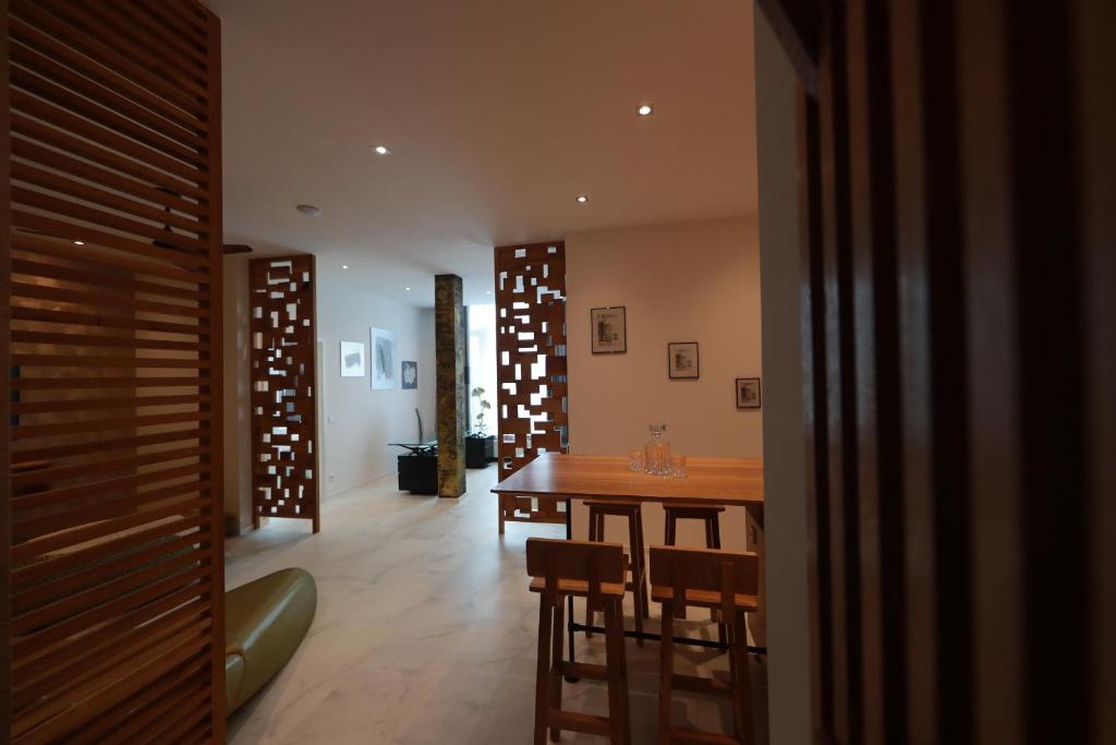 36 Phô Cô Hotel & Suites - Suite Familiar