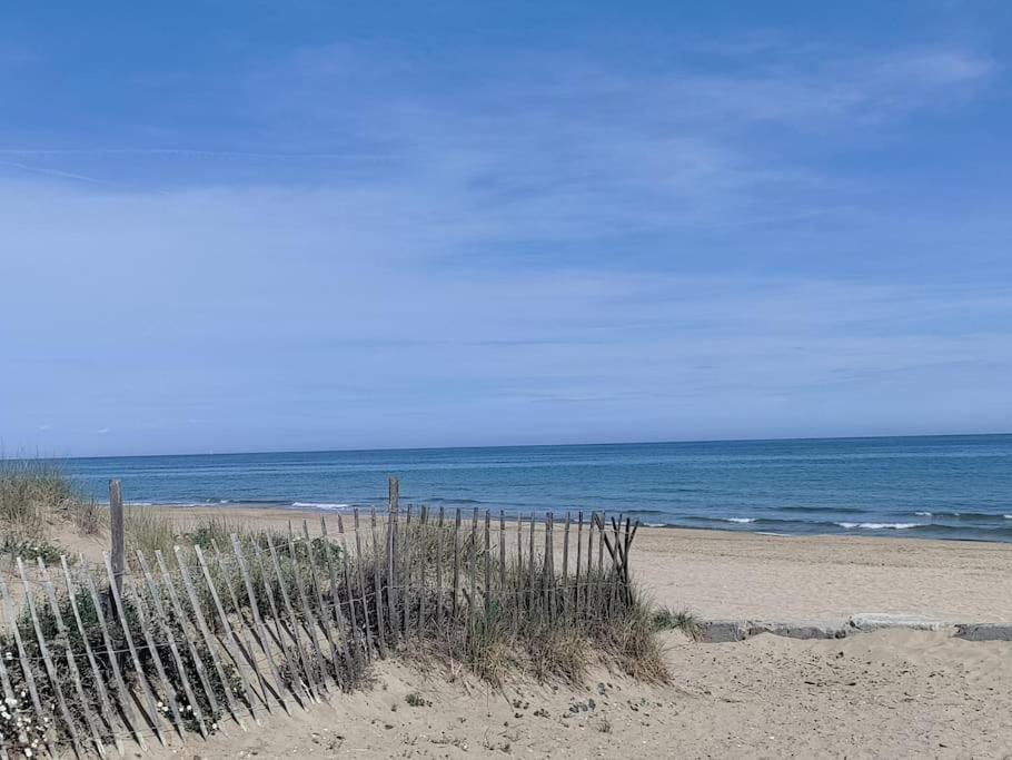 Photo de la galerie de l'établissement Appartement bord de Mer, à Le Castellas