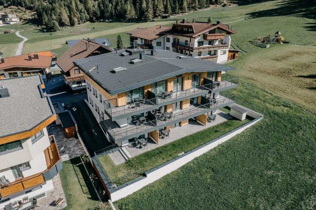 The building in which Az apartmant is located