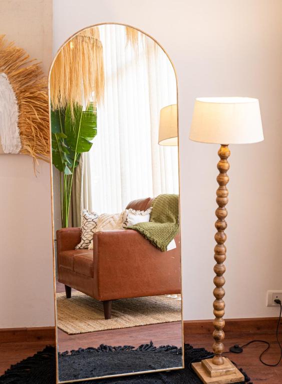 Postel nebo postele na pokoji v ubytování Kaia Oceanfront Goa