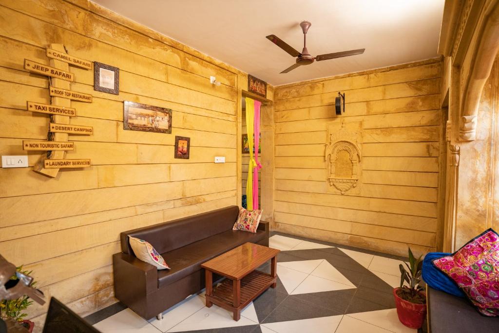 Posezení v ubytování Relax Inn Jaisalmer