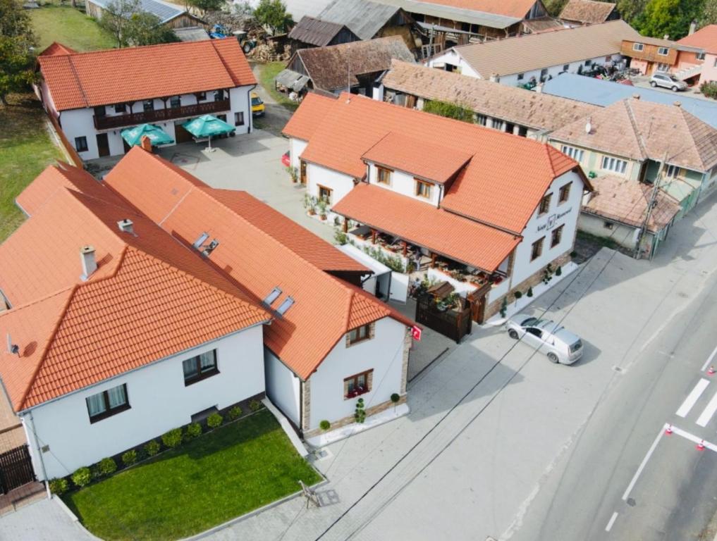 Nagy-Homoród Étterem és Panzió - Housity
