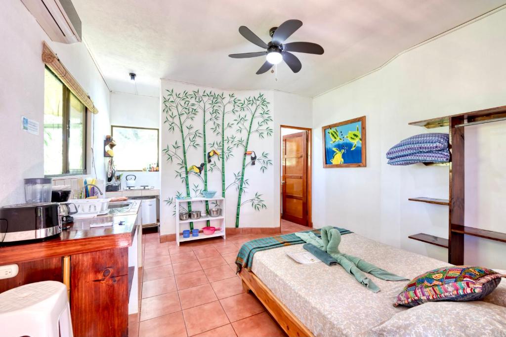 Hotel Tropical Sands Dominical - Habitación Doble Con Cocina