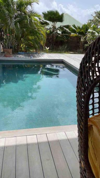 Piscine de l'établissement Orient Bay Villa ou située à proximité