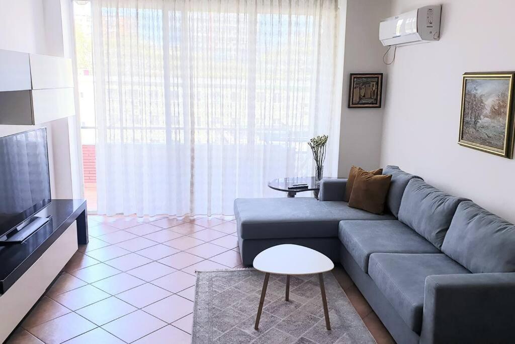 Lovely 2-bedroom rental apartment in Tirana center - Image 5