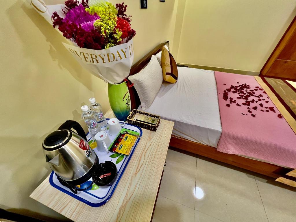 Manh Vuong Hotel CatBa - 8